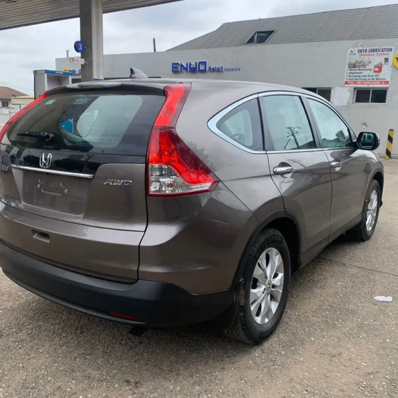 Thumbnail 3 of 2013 Honda CR-V se,le,xle